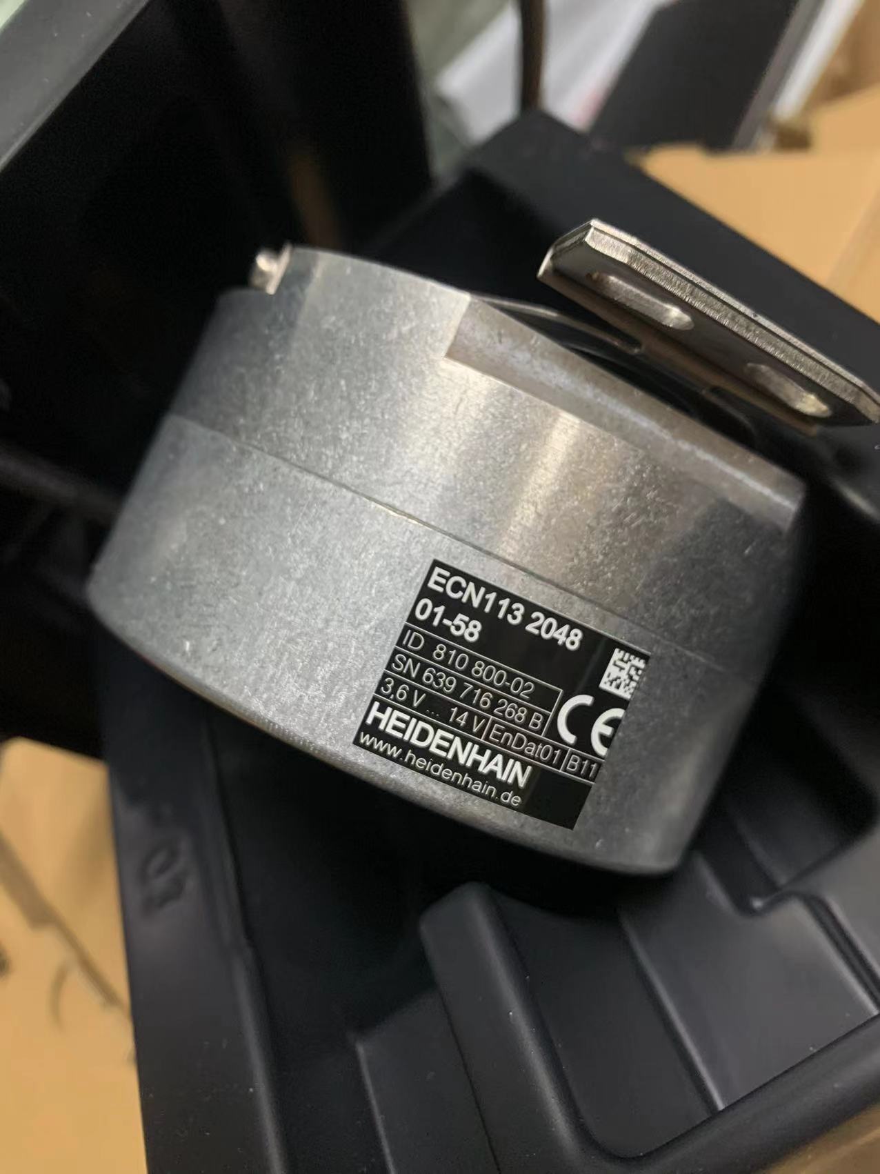 HEIDENHAIN 编码器 810800-02 ECN 113 2048