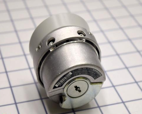 HEIDENHAIN 编码器 827039-04 EQN 1325 512
