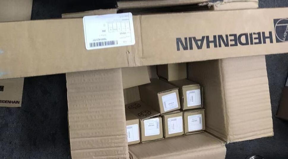 HEIDENHAIN 编码器 823901-52 EQN 1325 2048