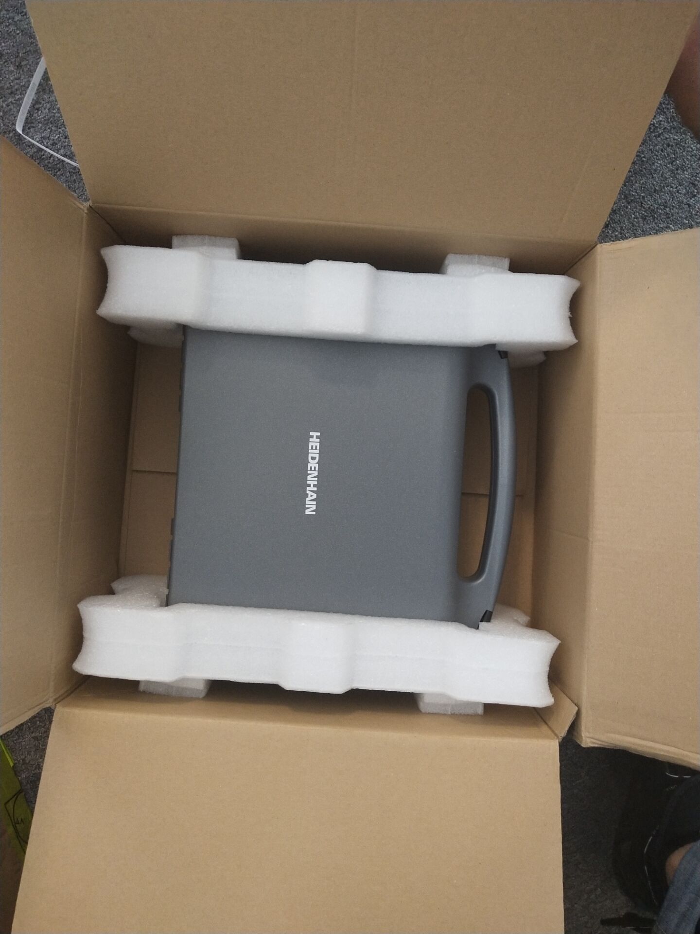 HEIDENHAIN 逆变器 1075826-01 UEC 112 FS 14 5x1Vss/EnDat 5x1Vss/EnDat HSCI