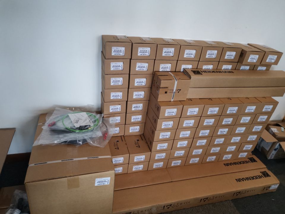 HEIDENHAIN 光栅尺 760942-20 LC 495S 1140 5,0