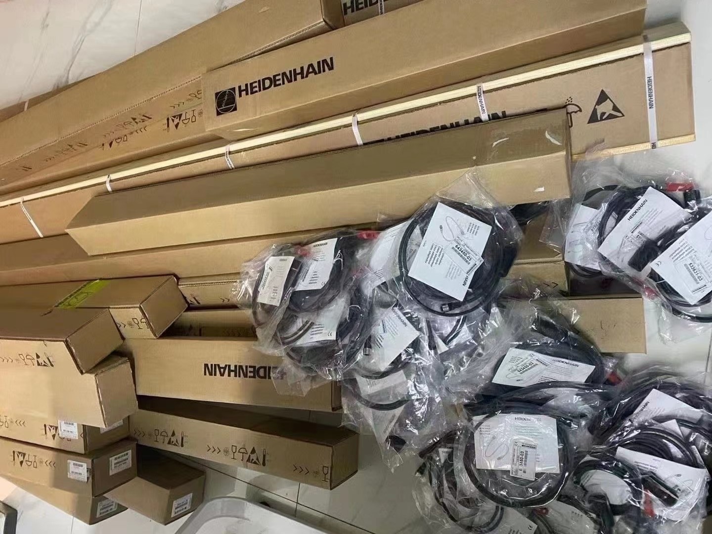 HEIDENHAIN 光栅尺 689683-13 LC 485 420 5.0