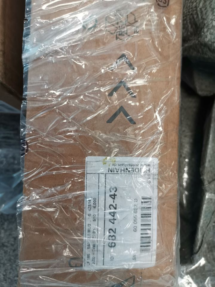 HEIDENHAIN 光栅尺 589220-06 LS 1679 370 10,0 35W 1 03S12