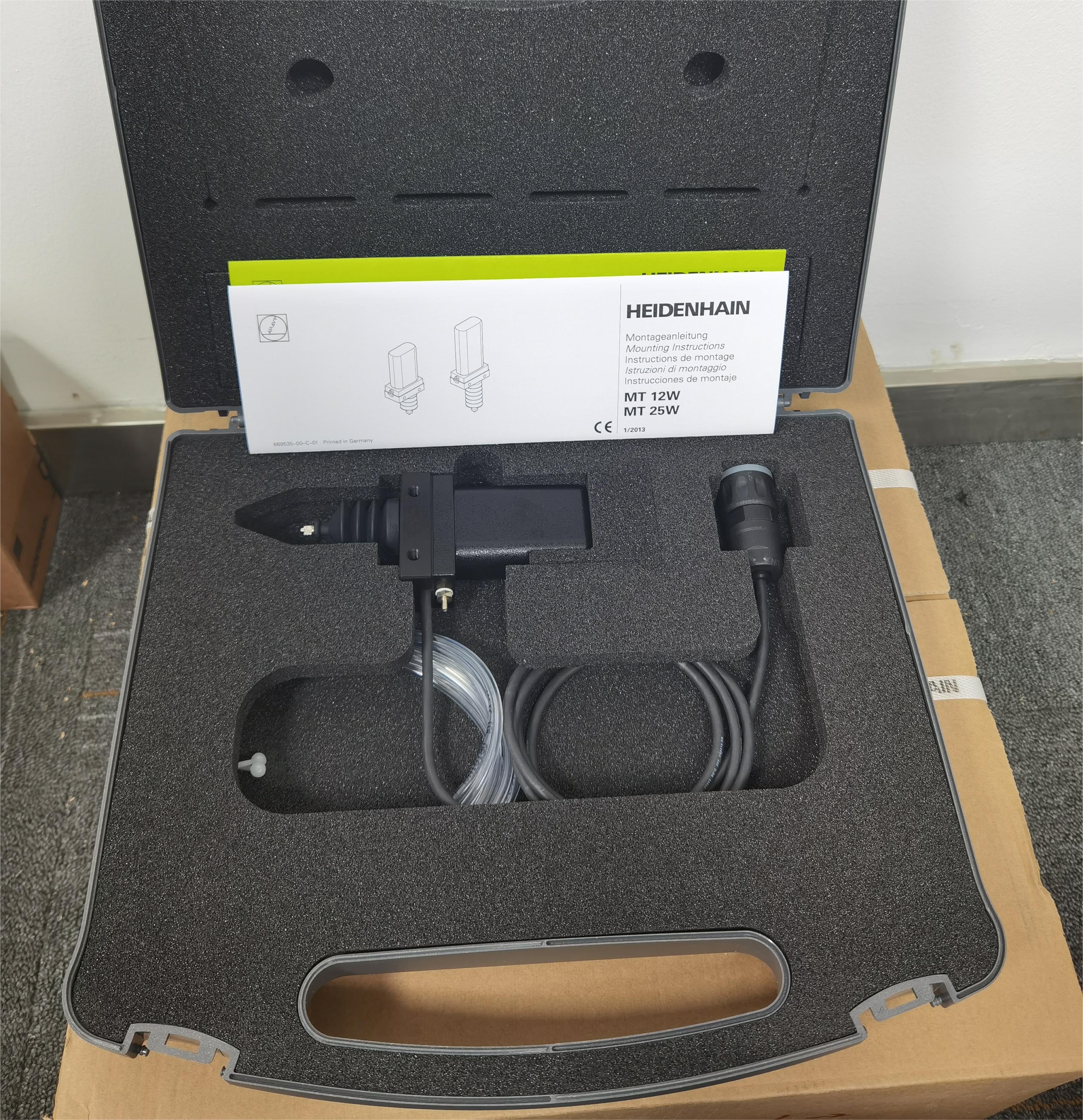 海德汉代理 HEIDENHAIN 编码器	810800-02 ECN 113 2048 01 -58